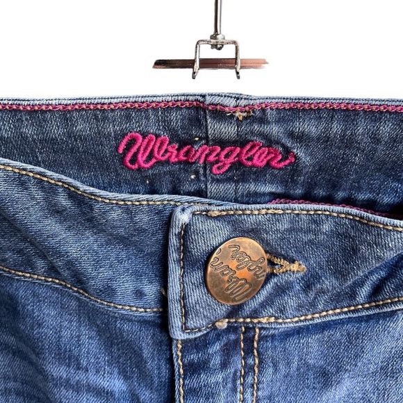 Wrangler Straight Jeans 13/14 (Inseam 32”) Women’s Dark Wash Gently Used [#1065] - Picture 4 of 7